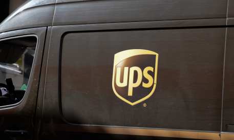 UPS, %6,7'lik gelir artışını sağlık sektörü müşterilerine atfetti
