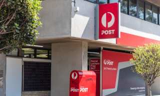 Western Union, Australia Post Team Up For Money Transfers