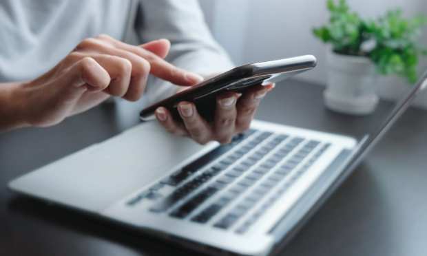 How Creating Space For Paper Checks Can Help Push Businesses Toward B2B Payment Digitization