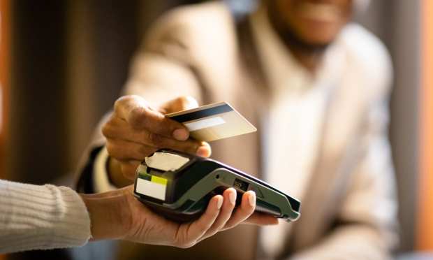 Contactless Payments Comprise 27 Pct Of All UK Transactions