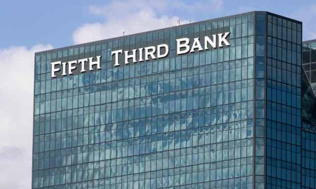Today In Digital-First Banking: Fifth Third Bird Rolls Out Early Pay; Raisin, Deposit Solutions To Merge