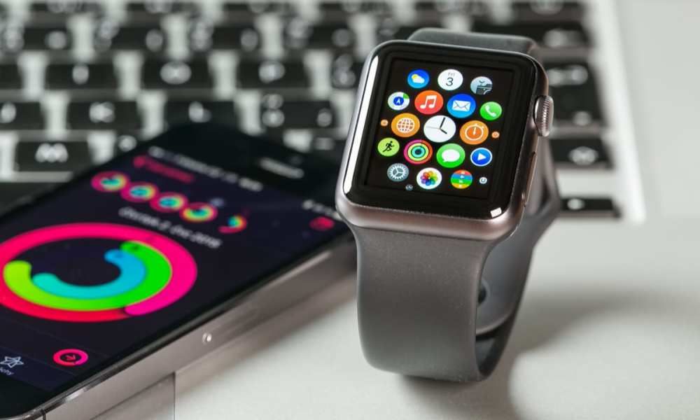 Apple, iWatch, body temperature, glucose levels, display, speed