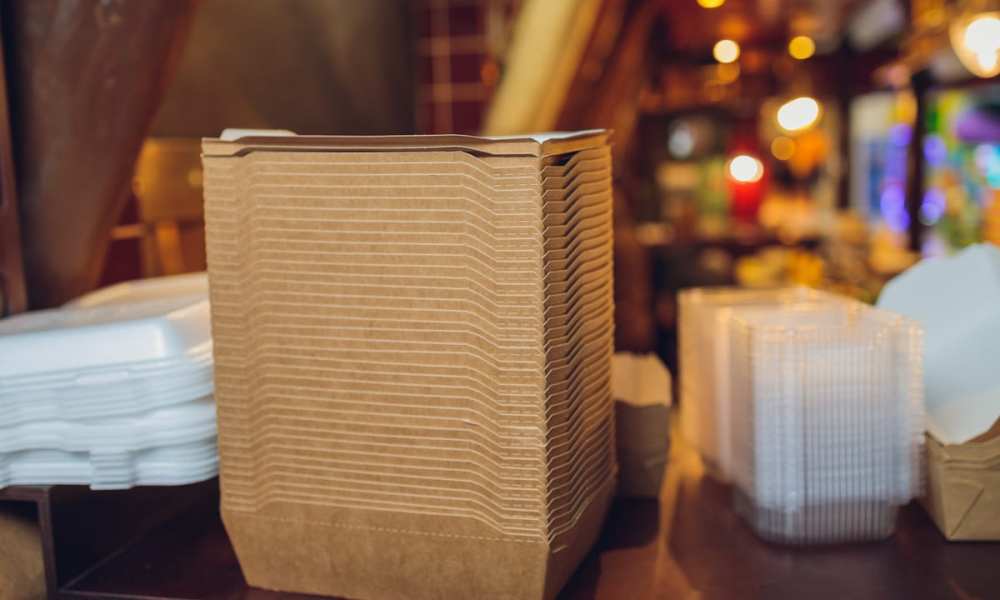 restaurant kitchen takeout