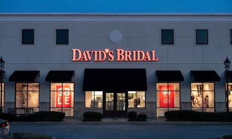 David’s Bridal Plans to Spin Off Pearl in $350 Million SPAC Deal