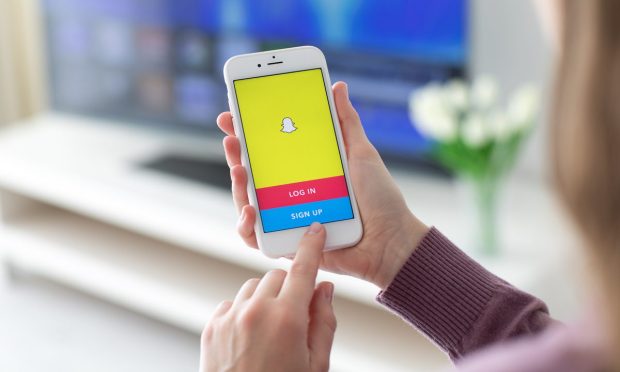 Snapchat, Twitter Gains Reflect Social Media’s Growing Commerce Ambitions