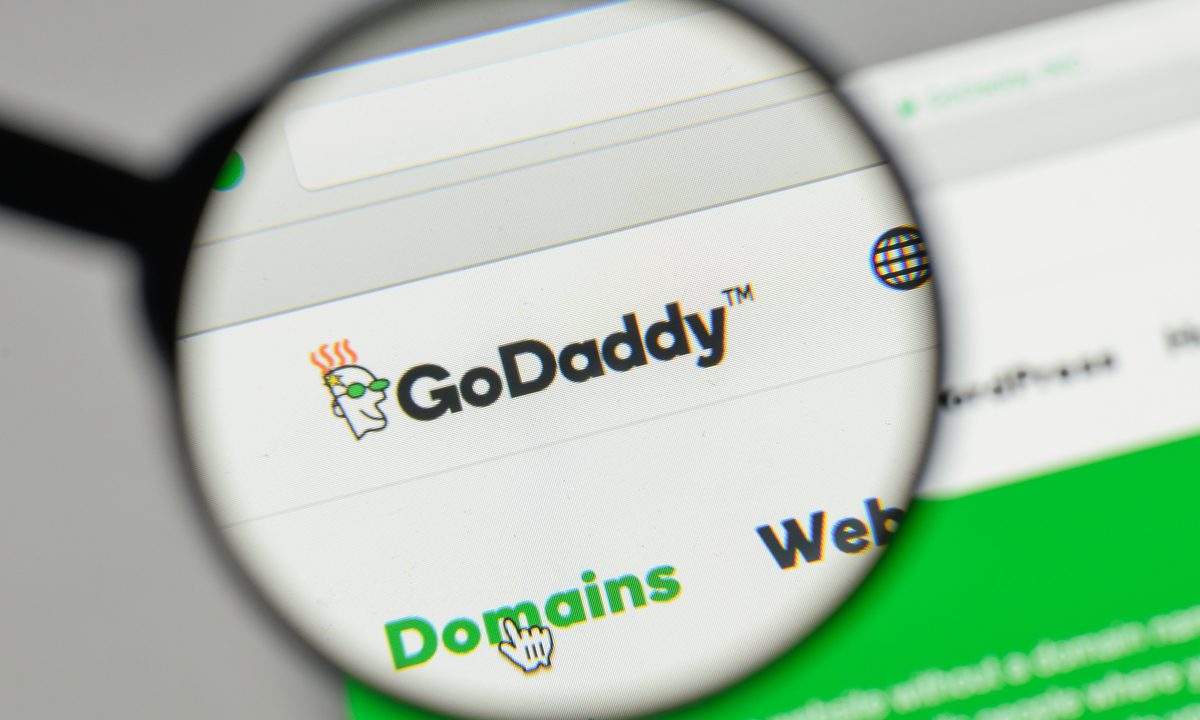 GoDaddy Leads $50M Series C Funding In Tailor Brands