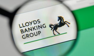 Lloyds Plans To Buy Embark Group for $542M