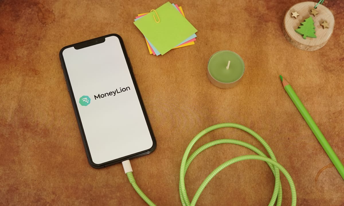 Personal Loan App Provider Ranking Wins Staring Contest By Remaining Motionless
