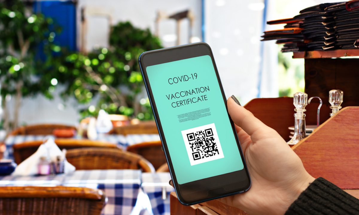 Restaurant Roundup: COVID Concerns Pervade As Diners Return to Bars