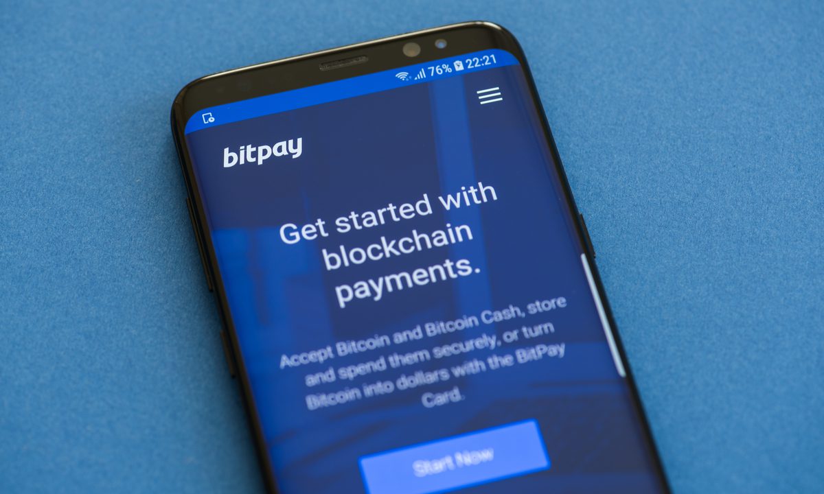 Newegg Breaks eRetailer Ground With Litecoin Payments Via BitPay