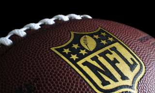 Apple Advances Discussions To Stream Sunday NFL Games