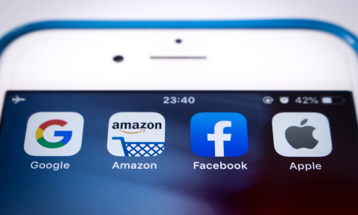 Apple, Amazon Face Antitrust Probe In Spain