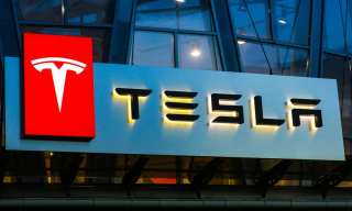 Tesla Mobile App Update Includes $199 Monthly Self-Driving Subscription