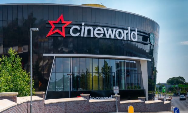Cineworld Considers US Public Listing