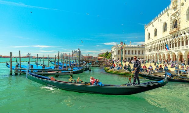 Venice Eyes Tourist Entry Fee, Advance Booking for 2022