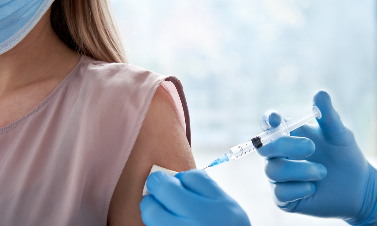 Study Reveals Vaccine Policy Rift In Urban Vs Rural And Large Vs Small Businesses