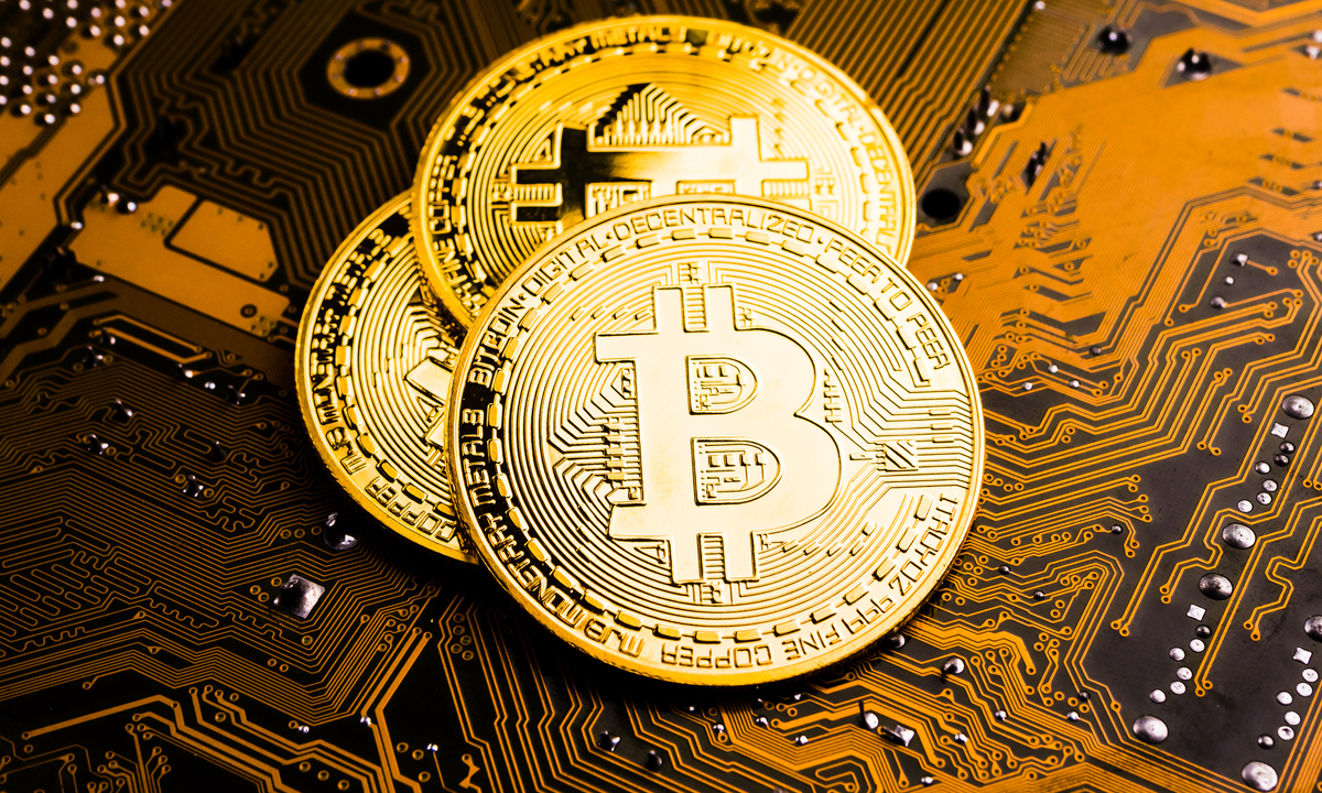 Bitcoin Daily: Blockstream Raises $210M At $3.2B Valuation; El Salvador Preps 200 ATMs For Bitcoin Exchange