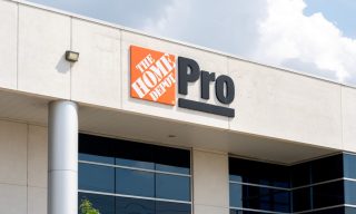 Lowe’s, Home Depot Court Big-Spending Pro Contractors As DIY Takes A Breather