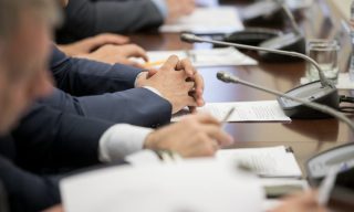 US Ramps Up Efforts to Regulate AI, Data Privacy  