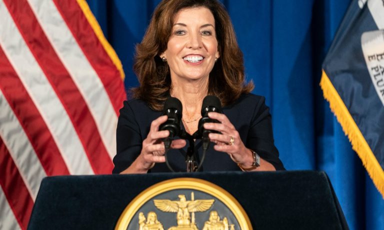 Gov. Kathy Hochul, New York, Adrienne Harris, Financial Regulator