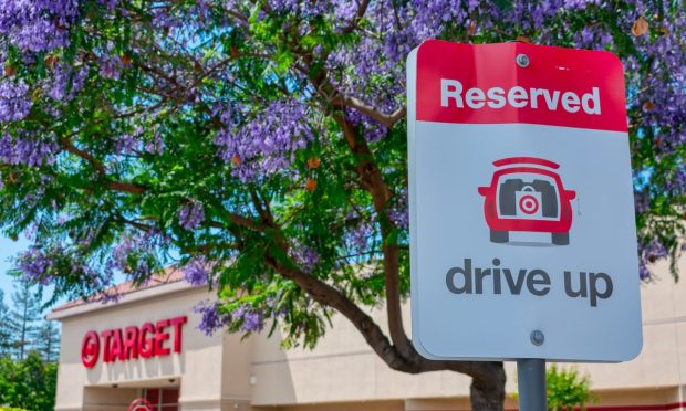Today in Food Tech: Target Touts Drive-Up Grocery Sales; Brinker Prioritizes Dine-In