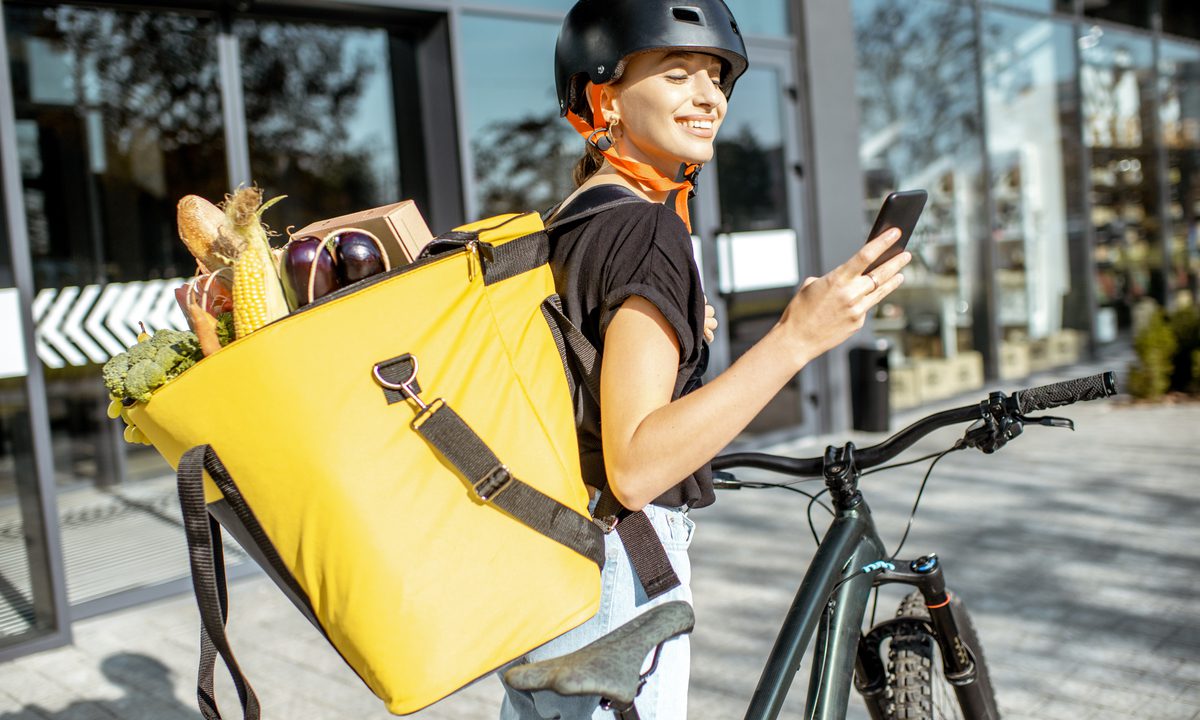 France’s 15-Minute Grocery Delivery Startup Cajoo Raises $40M as eGrocery Space Grows