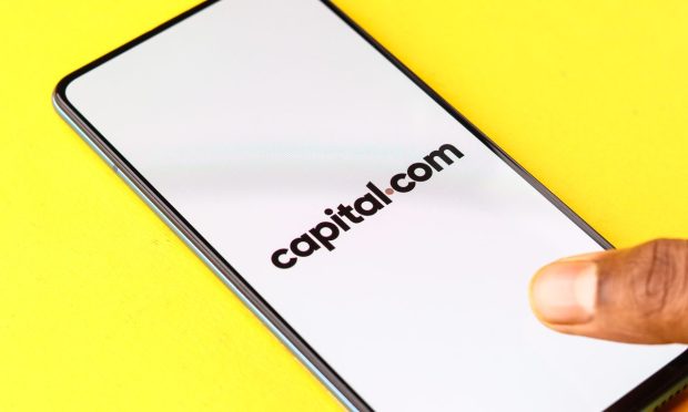Capital.com has integrated with PayPal to allow users in the U.K. and European Union to deposit and withdraw money to and from Capital.com accounts.