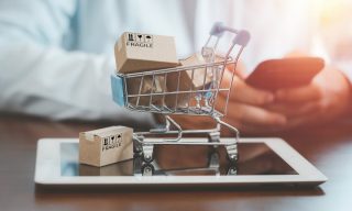 Growing Smartphone Usage Boosts MENA Non-Cash Payments