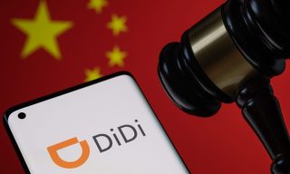 Amid Didi’s Regulatory Pressures, China Invests in Rival Mobility Platform