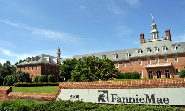 Fannie Mae, rent payments, mortgage applications