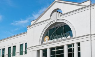 Bitcoin Daily: Fidelity Investments Aims to Expand Crypto Team by 70% This Year; S. Korea Exchanges Face Licensing Deadline