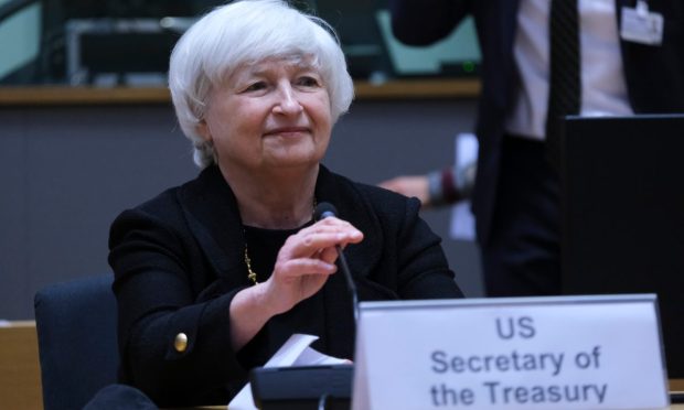 Yellen Asks Congress to Make Banks Report to IRS