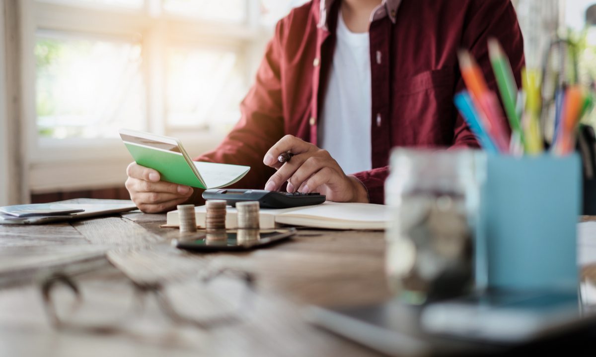 Paycheck-to-Paycheck Report: Gen Z Consumers Would Struggle Most to Pay $400 Emergency Expense