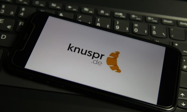 Today in Restaurant and Grocery Tech: Food Delivery Services Invest in Innovation