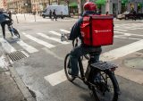 Restaurant Aggregators Sue NYC Over Fee Caps in Move to Shape the Future of Delivery Economics