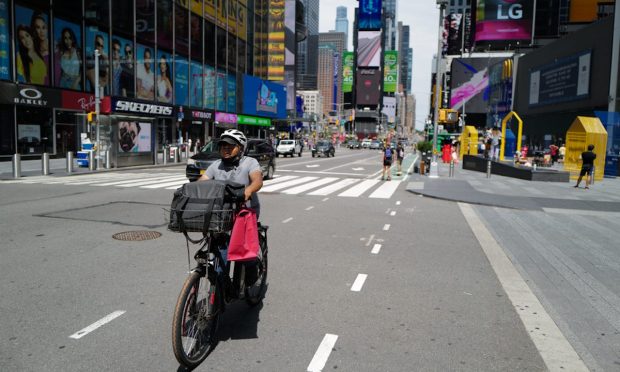 NYC May See Surge in Pickup With Food Delivery Wage Increase