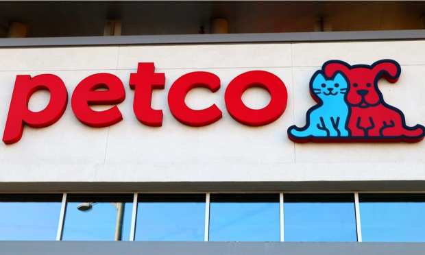 Petco Expands Subscription Service for Dogs