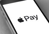 Apple Said to Eye Grocery Delivery for Apple Pay