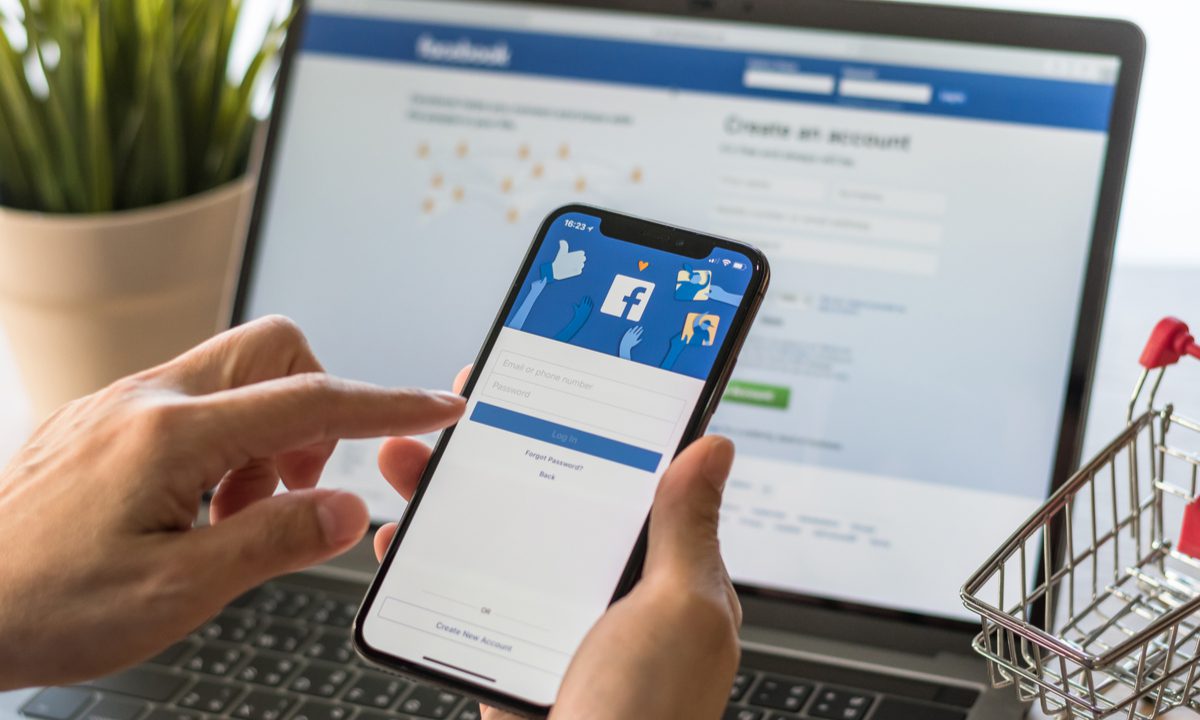 With Ad Revenue at Stake, Facebook Has a User Numbers Problem