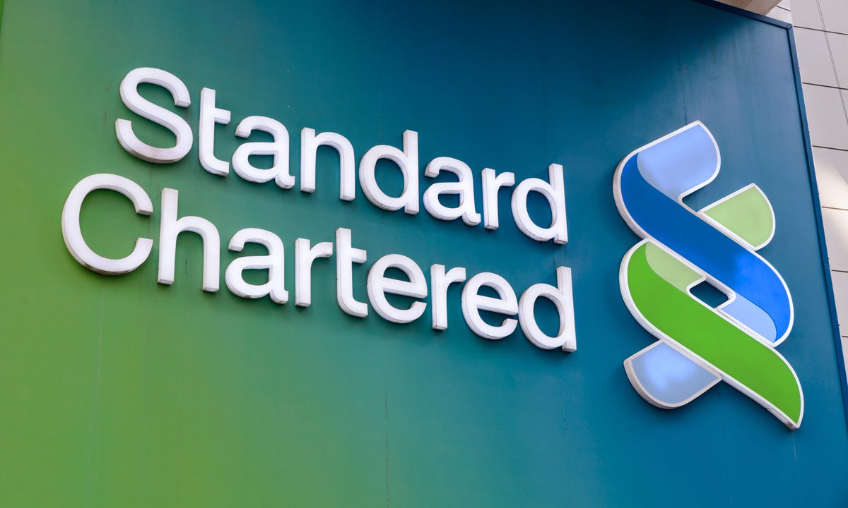 Standard Chartered and Demica Team on Digital Portal