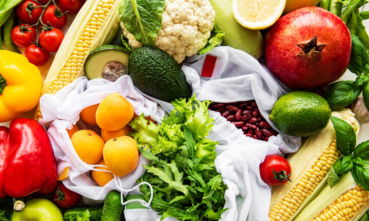 Today in Restaurant and Grocery Tech: Grocers Bring Fulfillment In-House; Restaurants Tap Out-of-the-Box Rewards