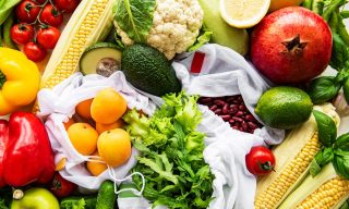 Today in Restaurant and Grocery Tech: Grocers Bring Fulfillment In-House; Restaurants Tap Out-of-the-Box Rewards