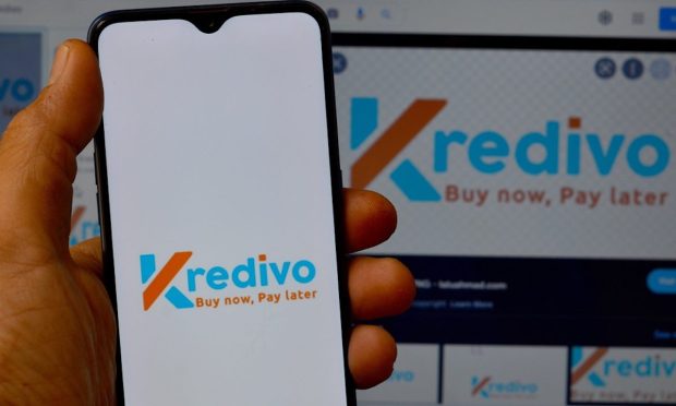 Standard Chartered Partners With Kredivo for BNPL in Indonesia