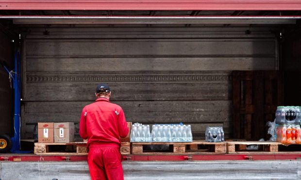 Large Restaurant Operators Lament Payment, Ordering Delays With Non-Digitized Small Suppliers