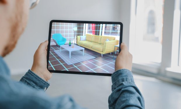 Snapchat Says Social Commerce Reliant on Augmented Reality