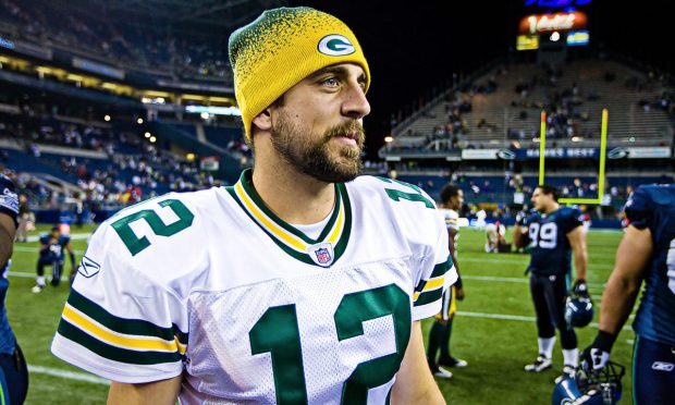 Green Bay Packers’ Aaron Rodgers Teams With Cash App in Crypto Giveaway