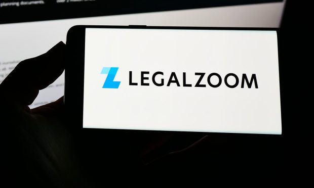 Square, LegalZoom Team on SMB Payment Solution