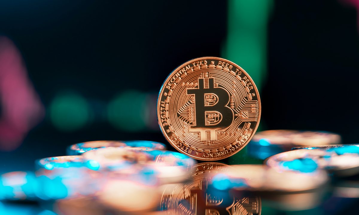 Bitcoin Daily: Charlie Munger Attacks Crypto; Bitcoin Under $50,000 After Tumultuous Weekend