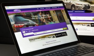 Cars.com Moves Into Auto Finance With Acquisition of FinTech Platform CreditIQ 