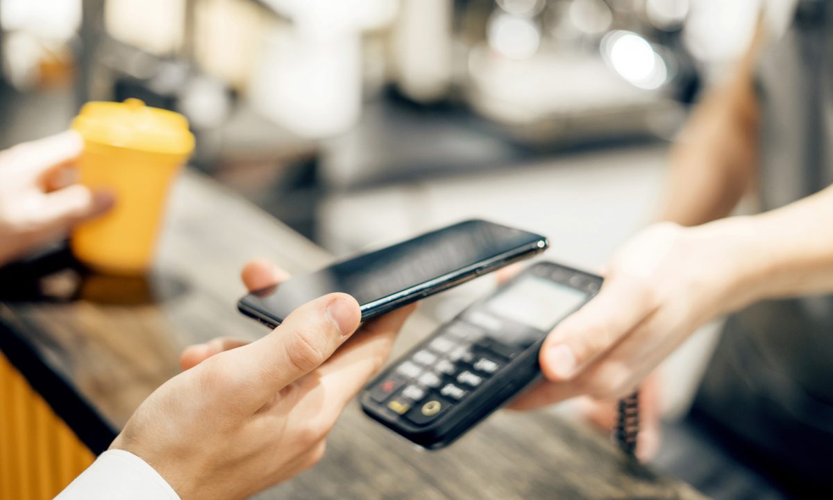 Making Contactless Payments Acceptance Affordable and Flexible for European Merchants